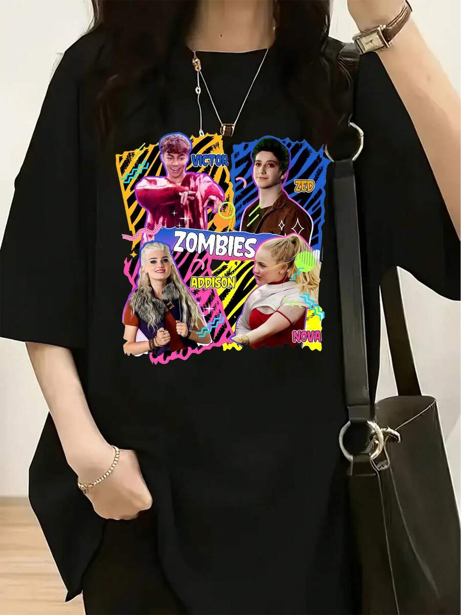 Camiseta Gráfica de Zombie High School para Mujer - Personajes de la Película de Zombis (Victor, Zed, Addison, Nova) - Camiseta Retro Pop Art con Detalles Neón - Camiseta Casual de Corte Holgado para Fans - Ropa de Primavera/Verano - Ropa Oficial de la Película de Zombis, Mercancía para Fans, Diseño Juvenil, Tela Cómoda, Camiseta de Manga Corta, para Amantes del Streetwear, Camisetas para Mujer, Camisetas Gráficas. Camiseta holgada, casual y versátil. - Negro - Ver 1