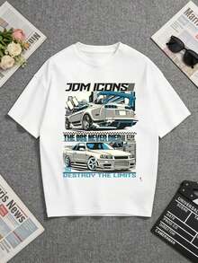 Camiseta blanca, con un llamativo diseño gráfico de "Iconos JDM" que muestra dos coches elegantes y frases audaces como "Los 90 nunca murieron", "Mantente atemporal" y "Destruye los límites". Perfecto para los entusiastas de los automóviles y aquellos que aman la nostalgia de la cultura automotriz clásica. Ideal para regalar o para uso personal. Una camiseta de manga corta adecuada para el hogar, el uso diario, fiestas y viajes-perfecta como regalo para amigos o familiares. - Blanco - Ver 1