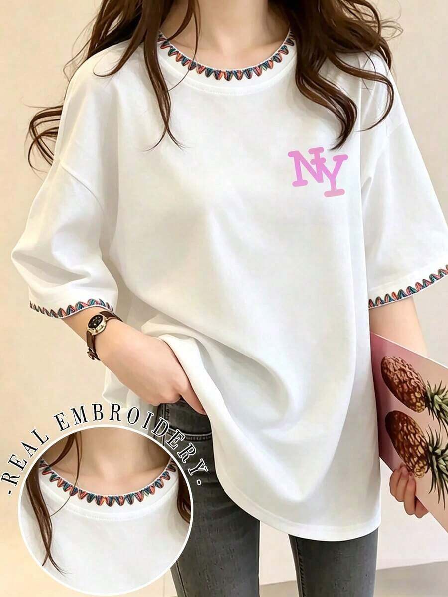 de manga corta con cuello redondo holgada con bordado de letra NY en negro, top casual de verano; Camiseta de manga corta casual gris claro, diseño elegante y cómodo, camiseta casual para exteriores - Blanco 4 - Ver 1