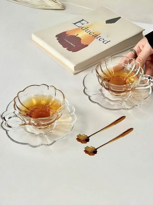 1 Set de taza y platillo con forma de pétalo de vidrio, tazas de latte/postre con diseño floral, tazas de té de la tarde con estilo vintage, adecuadas para restaurante, sala de estar, cafetería, tienda de postres, reuniones