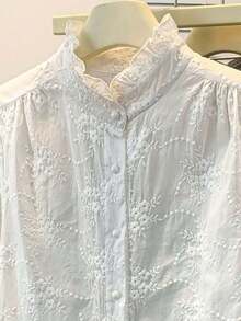 Camisa de manga larga para mujer de color sólido con cuello bordado floral, adecuada para ir al trabajo, uso casual, moda, negocios y oficina, camisa blanca para todas las estaciones. - Rosa - Ver 8