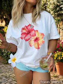 Round Neck Design, Women's Hawaiian Style T-Shirt With Tropical Floral Print, Summer Round Neck T-Shirt, Floral Print Top With Round Neck, Soft And Stretchy, Suitable For Spring, Summer And Autumn, Machine Washable, Available In Multiple Colors, Classic And Modern Round Neck, Breathable Fabric, Opaque Material, Loose And Versatile, Suitable For Urban Use, Multicolor Design, Suitable For All Seasons. - 白色 - 查看 1