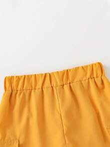 Setelan Kaos Leher Bulat Abu-abu Gelap dan Celana Kargo Kuning untuk Anak Laki-laki dengan Motif Cetak - Dark Grey - View 8