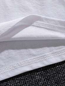1 Piece Women's Graphic Print T-Shirt, College Style T-Shirt For Mom, Plaid T-Shirt For Mom, Mother's Day Gift, Lightning Bolt Print Sweatshirt For Mom, Mother's Day T-Shirt Gifts For Mom's Birthday, Casual Short Sleeve Crew Neck T-Shirt For Women, 1 Piece Fashion Shirt, Gift For Mom, Thanksgiving Gift, 180g 100% Cotton, All Patterns Are Printed. Unisex. - 白色008 - 查看 6