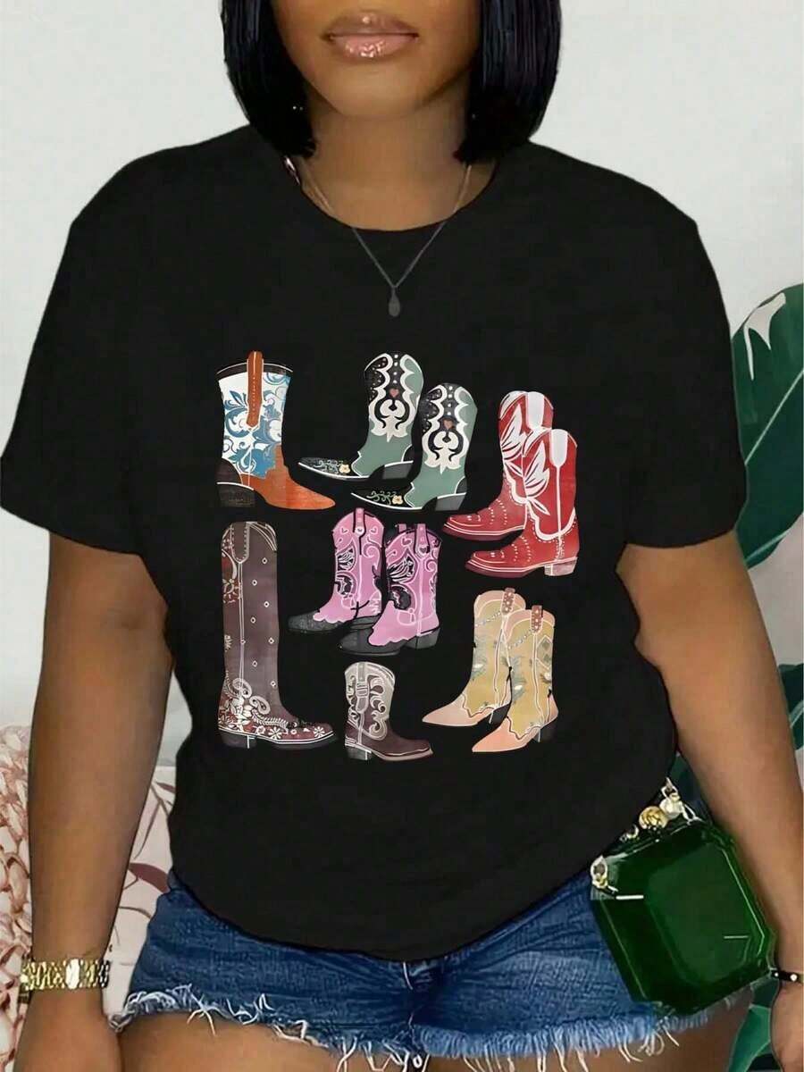 1 Piece Of Women's Retro Western Graphic Tee Featuring "Boots On The Ground" Design, Cowboy Boots And Hat, Vibrant Print, Casual Short Sleeves, Ideal For Travel, A  Festival Top, Comfortable Crew Neck Short Sleeve Tee For Casual Wear And Themed Events Or As A Gift. 180g 100% Cotton, All Designs Are Printed. Unisex. - 黑色 - 查看 1