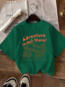 Plus Size Women's Short Sleeve Graphic T-Shirt - "Adventure Is Out There!" Pine Tree And Letter Print, Casual Crew Neck Loose Fit T-Shirt, Machine Washable, Spring Summer Outdoor Wear, Women's T-Shirts, Scenic Print T-Shirt, Comfortable Fabric - 綠色 - 查看 6