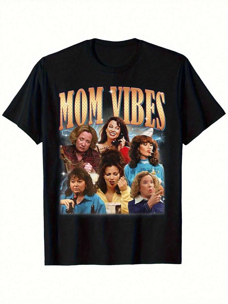 Casual T-shirtCamiseta Gráfica Retro Estilo Mamá de los 90 - 100% Algodón 180GSM Cuello Redondo Manga Corta con Diseño de Collage Vintage y Letras Llamativas, Ropa Urbana Casual Unisex para Mujeres y Hombres, Regalo para el Día de la Madre (S-XXXL, Negro), Camiseta Vintage, Ropa Cómoda para el Día a Día, Camiseta de Ajuste Cómodo, Moda Urbana, Tejido Suave, Entusiastas de la Moda100% CottonDurable - Oscuro - Ver 1