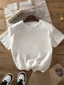 Women's Angel Wing Print T-Shirt - Short Sleeve, Crew Neck, Lightweight And Breathable Fabric, Pure White With Black Graphic, Versatile Casual Wear, Birthday And Holiday Gift For Women And Teens, Minimalist And Fashionable Design, Soft Material, Printed T-Shirt, Y2k T-Shirt For Fashion Lovers - 白色 - 查看 2
