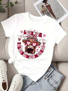 Camiseta de cuello redondo para mujer con estampado de vaca con gafas de corazón y la frase "Love You The Cows Come Home", manga corta, estilo casual para el Día de San Valentín. - Blanco - Ver 2