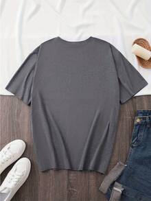 Women's Plus Size Graphic T-Shirt "You Are Enough" - Casual, Short Sleeve, Crew Neck, Light Brown, Loose Fit, Summer And Spring Top, Casual Wear | Loose Fit Top | Lightweight T-Shirt - 深灰色 - 查看 2