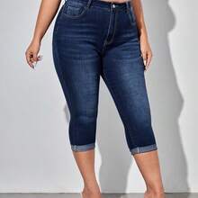 Lady Plus Roll Hem Skinny Capri Jeans - Azul lavado oscuro - Ver 6