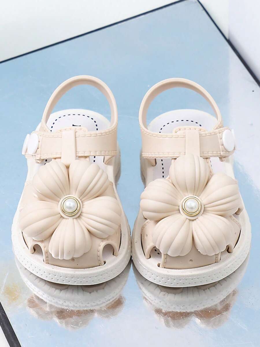 Nuevas sandalias de princesa con lentejuelas para niñas pequeñas y bebés, zapatos de playa de suela blanda, sandalias de verano para niños, sencillas y elegantes