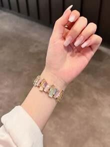 1PC Women Elegant Mixed Color Watch Strap Compatible With IWatch 38mm 40mm 41mm 42mm 44mm 45mm 46mm 49mm, Luxury Golden Link Watch Bands, Chic Watchband Compatible With Apple Watch Series Ultra 11 10 9 8 7 SE3 6 5 4 3 2 1, Fashion Smart Watch Strap, Smart Watchbands, Watch Strap Accessories, Watch Accessories For Smartwatch, Elegant Wrist Strap Replacement, Great Gift For Women, Suitable For Daily Party Travel, Gift - Gold - View 4