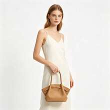 Bolso de playa grande con capacidad de JW PE para primavera/verano con diseño de concha marina Hana, versátil para ir al trabajo/commute, bolso de hombro, bolso multifuncional tipo dumpling para compras, viajes a la playa - Caqui - Ver 7