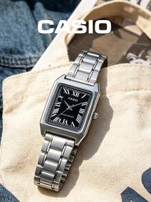 Casio LTP-V007D-1B 女士方形腕表，黑色罗马数字表盘，不锈钢表带，简约石英腕表，正式场合腕表，优雅生日/毕业礼物 - 黑色 - 查看 1