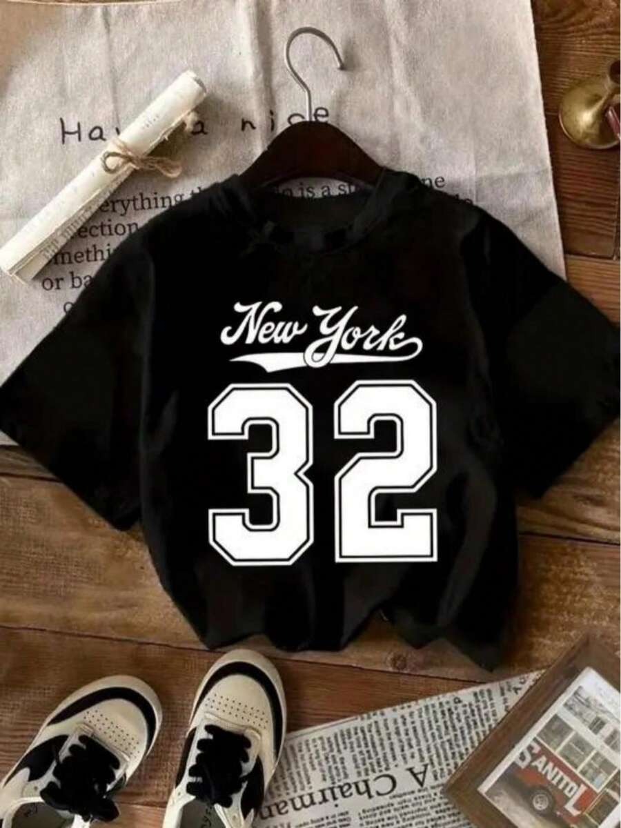 Camiseta de Mujer con Estampado de Nueva York 32, Manga Corta, Cuello Redondo Negro, Estilo Casual, Edición Regular, Tela Suave y Lisa, Adecuada para Todas las Temporadas, Ideal para Uso Diario y como Regalo para Amigos.Camiseta Y2k - Negro - Ver 1