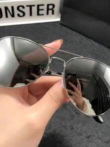 1 chiếc kính râm gọng kim loại lớn, tròng kép, kiểu dáng cổ điển retro, thời trang, thích hợp cho hoạt động ngoài trời và du lịch. - 3 gọng kính màu vàng/bạc/đen [điểm nhấn màu xám] - Xem 2