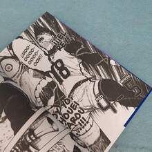 Comics & Graphic Novels - Single Book - View 4