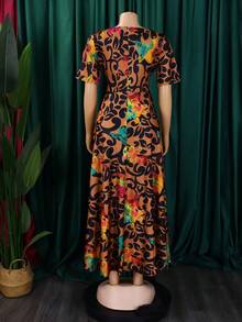 Plus Size Elegant Lace-Up Short Sleeve Flared Dress, New Style 2026 For Women - Brown and Black Flowers - View 2