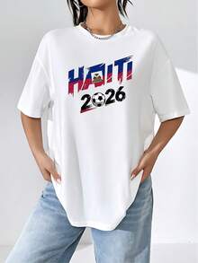 El estampado muestra la bandera de Haití con su escudo nacional, acompañada del texto 2026" y un balón de fútbol que simboliza la pasión deportiva y el orgullo nacional haitiano camiseta de mujer 100% algodón cómoda casual ideal para aficionados del fútbol y la cultura caribeña - Blanco - Ver 6
