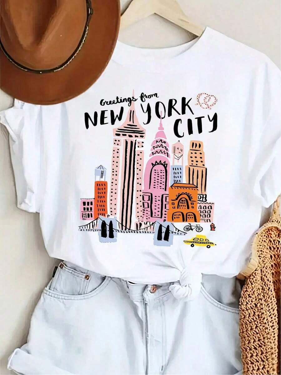 Camiseta de mujer de corte relajado, ajustada, con estampado Y2K y cuello redondo - Camiseta gráfica con diseño del horizonte de Nueva York para mujer - Camiseta casual de manga corta con cuello redondo, con diseño de la Estatua de la Libertad y el Puente de Brooklyn, texto "Caustrúfate por Nueva York", lavable a máquina, camiseta de verano y primavera, camiseta de Nueva York, estilo urbano, diseño divertido, material transpirable, camiseta estampada, para entusiastas de la moda - Moda de festival de verano, camiseta de peso pesado para adultos. - Blanco - Ver 1
