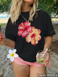 Round Neck Design, Women's Hawaiian Style T-Shirt With Tropical Floral Print, Summer Round Neck T-Shirt, Floral Print Top With Round Neck, Soft And Stretchy, Suitable For Spring, Summer And Autumn, Machine Washable, Available In Multiple Colors, Classic And Modern Round Neck, Breathable Fabric, Opaque Material, Loose And Versatile, Suitable For Urban Use, Multicolor Design, Suitable For All Seasons. - 白色 - 查看 9