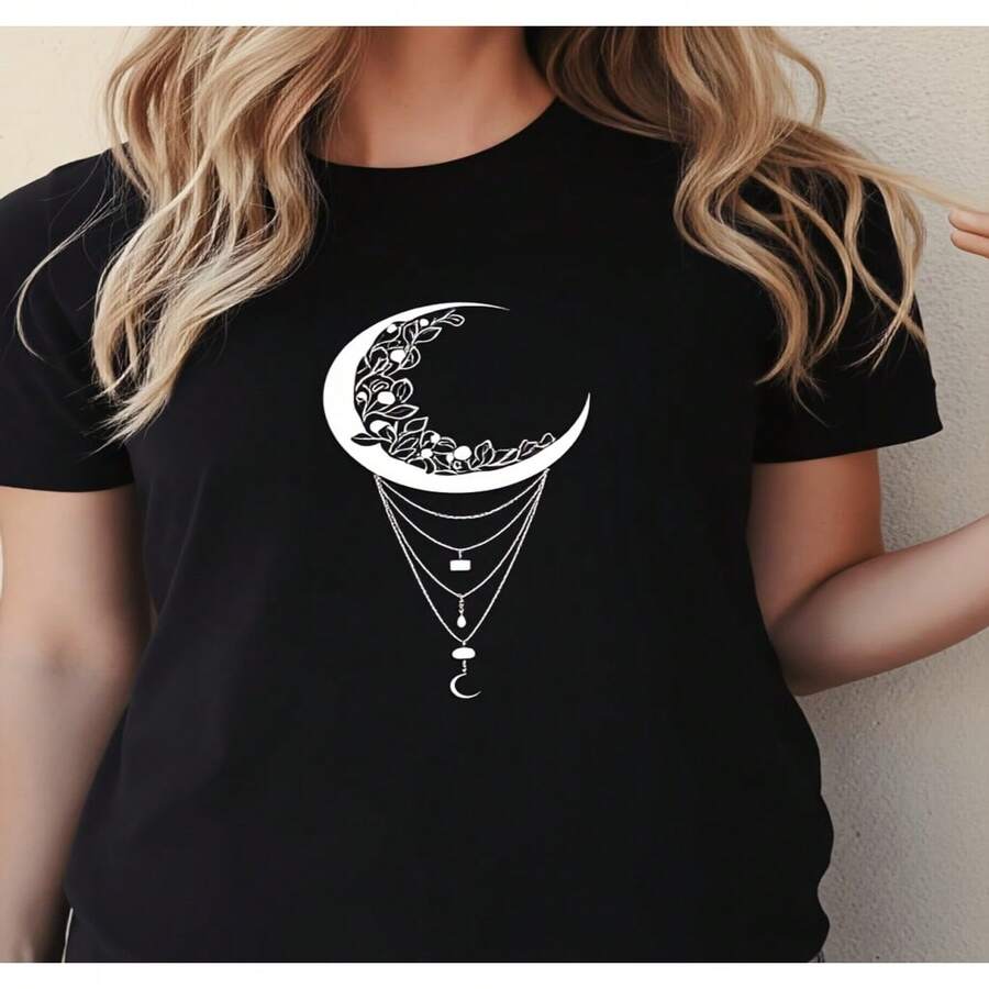 Women's Casual Cotton Round Neck Short Sleeve T-Shirt with Moon and Chain Graphic Print for Everyday Wear - Negro - Ver 1