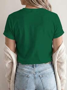 Soft 100% Cotton Women's Short-Sleeved Crew Neck T-Shirt With A Floral Print And English Lettering On The Chest. Breathable And Machine-Washable Fabric, Suitable For All Seasons. Not Suitable For Layering Under Blouses. Ideal For Casual Wear, Layering, And Basic Outfits. Breathable Cotton T-Shirt That Goes With Everything. - 綠色 - 查看 3