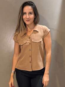 Women's Dress Blouse With Front Pocket, Short Sleeves, Impeccable Quality, Front Buttons - 駝色 - 查看 2