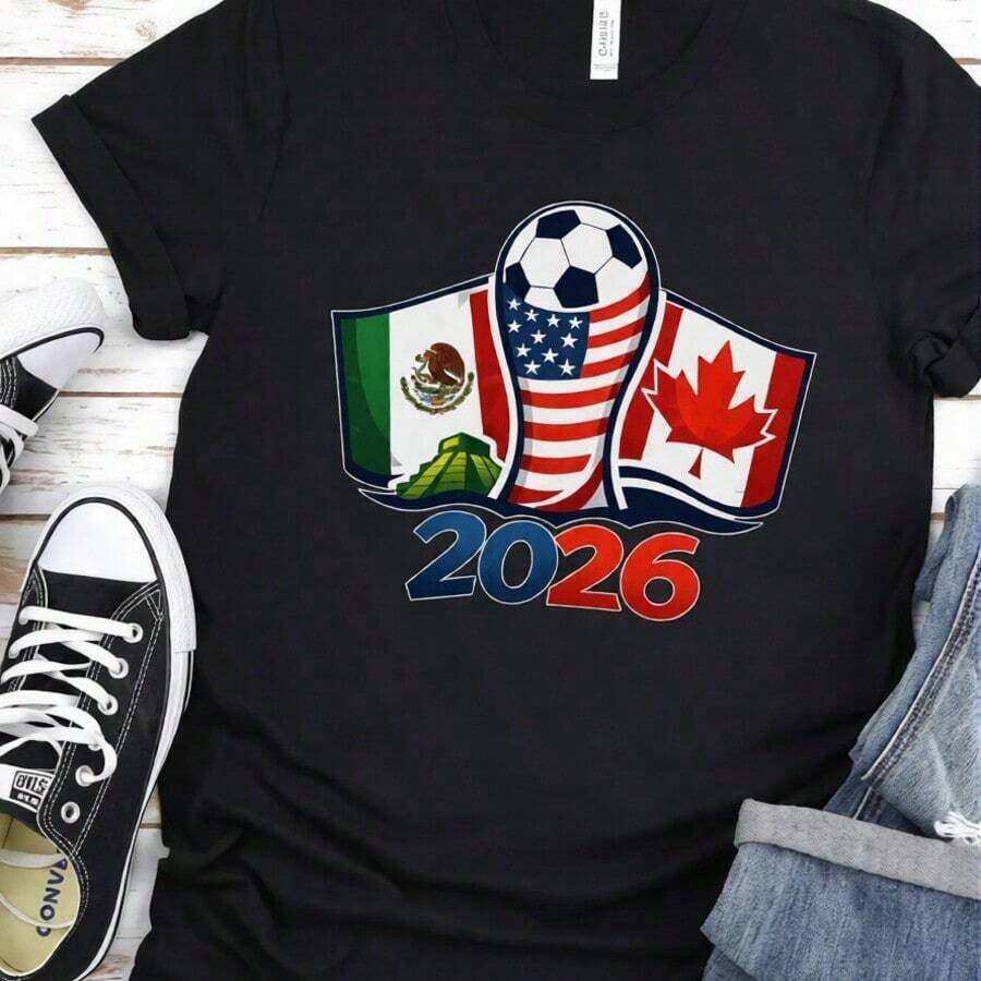 Camiseta de la Copa Mundial 2026 _ Canadáéxico EE.UU. Copa Mundial 2026 _ Camiseta de Fanático del Fútbol _ Evento Deportivo _ El Fútbol Vida - Negro - Ver 1