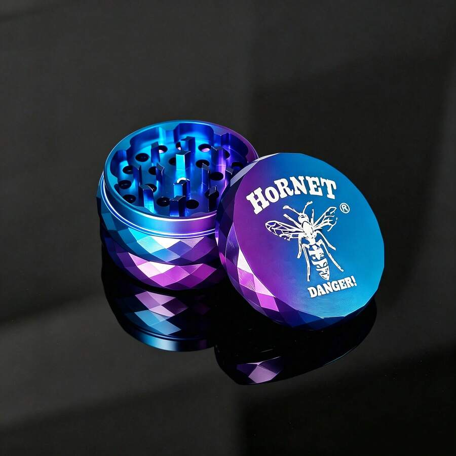 新款时尚渐变色研磨器，不对称边缘设计，酷炫吸烟研磨器，吸烟者必备，四层手动金属研磨器！节日礼物！情人节礼物！