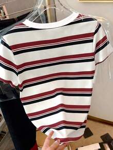 Camiseta de manga corta con cuello redondo, estampado floral y degradado de color para mujer - Multicolor 12 - Ver 2