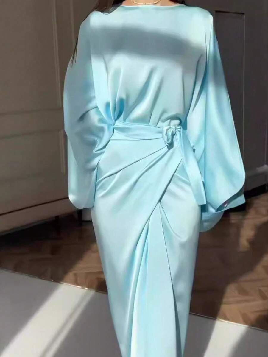 Conjunto de dos piezas liso para mujer, nueva colección otoño 2026, estilo europeo y americano, manga murciélago minimalista, cintura con cordón, efecto estilizante - azul cielo - Ver 1
