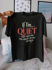 Camisetas de Verano, Camiseta de Jersey de Poliéster con la Frase "Si me quedo callado y sonrío, tal vez quieras huir", Cuello Redondo Relajado, Comodidad para Todas las Temporadas, Largo Regular, Camiseta con Gráfico de Monograma, Camisetas con Gráficos para Mujer, Día de San Valentín, Ropa de San Valentín para Mujer, Ropa Casual de Año Nuevo para Mujer, Playera - Negro - Ver 6