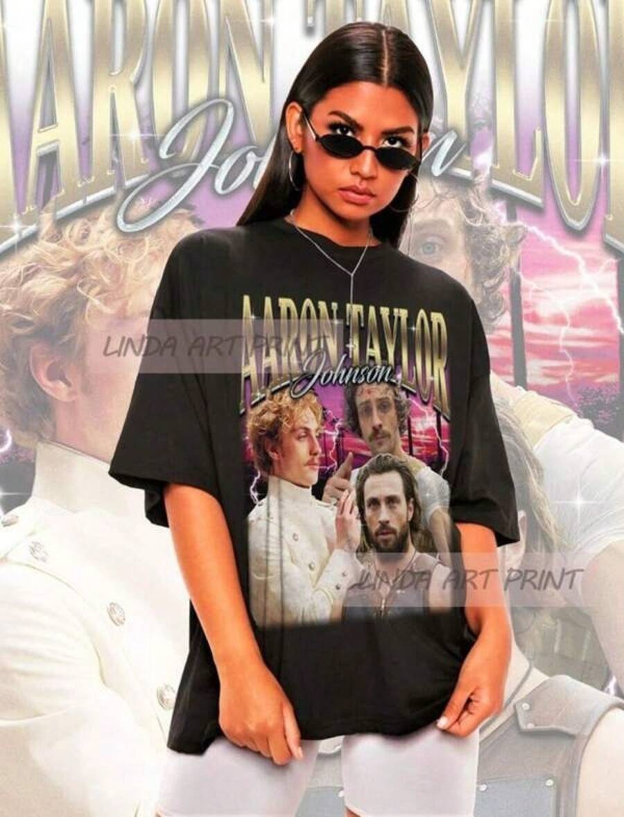 Camiseta informal estampada para mujerRetro Aaron Tay Lor Johnson Shirt - Aaron Tay Lor Johnson TshirtAaron Tay Lor Johnson T ShirtAaron Taylor HoodieAaron Tay Lo,Camisetas de verano con estampado de anime,Camisetas gráficas unisex, tops para mujer,Camisetas para el Día de San Valentín 2026,Camisetas gráficas favoritas para hombres y mujeres,El regalo perfecto,Ropa de niña - Negro - Ver 1