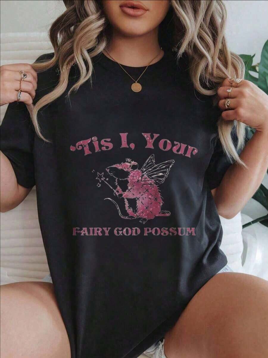 Women's Casual Short Sleeve T-Shirt - "Tis I Your Fairy God Possum" Winged Raccoon Design, Crew Neck, Summer Top, Machine Washable, Ladies' T-Shirts, Casual Wear, Modern Style, Comfortable Fit
-White - 黑色 - 查看 1