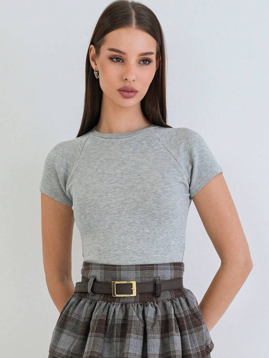 Women's Solid Color Round Neck Raglan Short Sleeve Casual T-Shirt - Grey - View 1