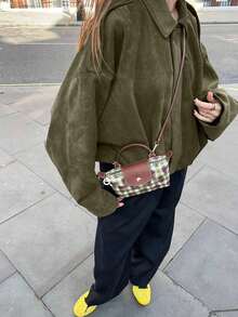 Chaqueta casual suelta de manga larga de ante sintético de un solo pecho para mujer, adecuada para usar en primavera. Chaqueta militar corta de mujer con botones de metal en los bolsillos, adecuada para usar en primavera y otoño. - Verde militar - Ver 4