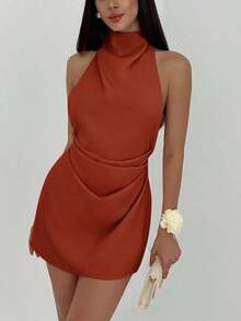 Vestido mini plisado de mujer con espalda abierta y atado - Óxido marrón - Ver 3