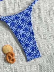 Conjunto de bikini de rayas coloridas y sexy para primavera/verano 2026, traje de baño de estilo minimalista de tres puntos para mujeres jóvenes - Azul - Ver 6