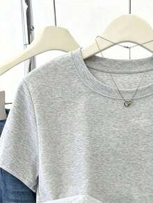 Camiseta de cuello redondo holgada con bordado de letra NY en negro, top casual de verano; Camiseta casual de manga corta gris claro, diseño elegante y cómodo, camiseta casual para exteriores - Gris Claro - Ver 3