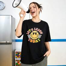 Women's Summer Clothing, Soft Cotton Casual T-Shirt With Round Neck, Printed With The Phrase "Let's Learn Today" And A Smiling Face With Glasses. White. - 黑色 - 查看 2