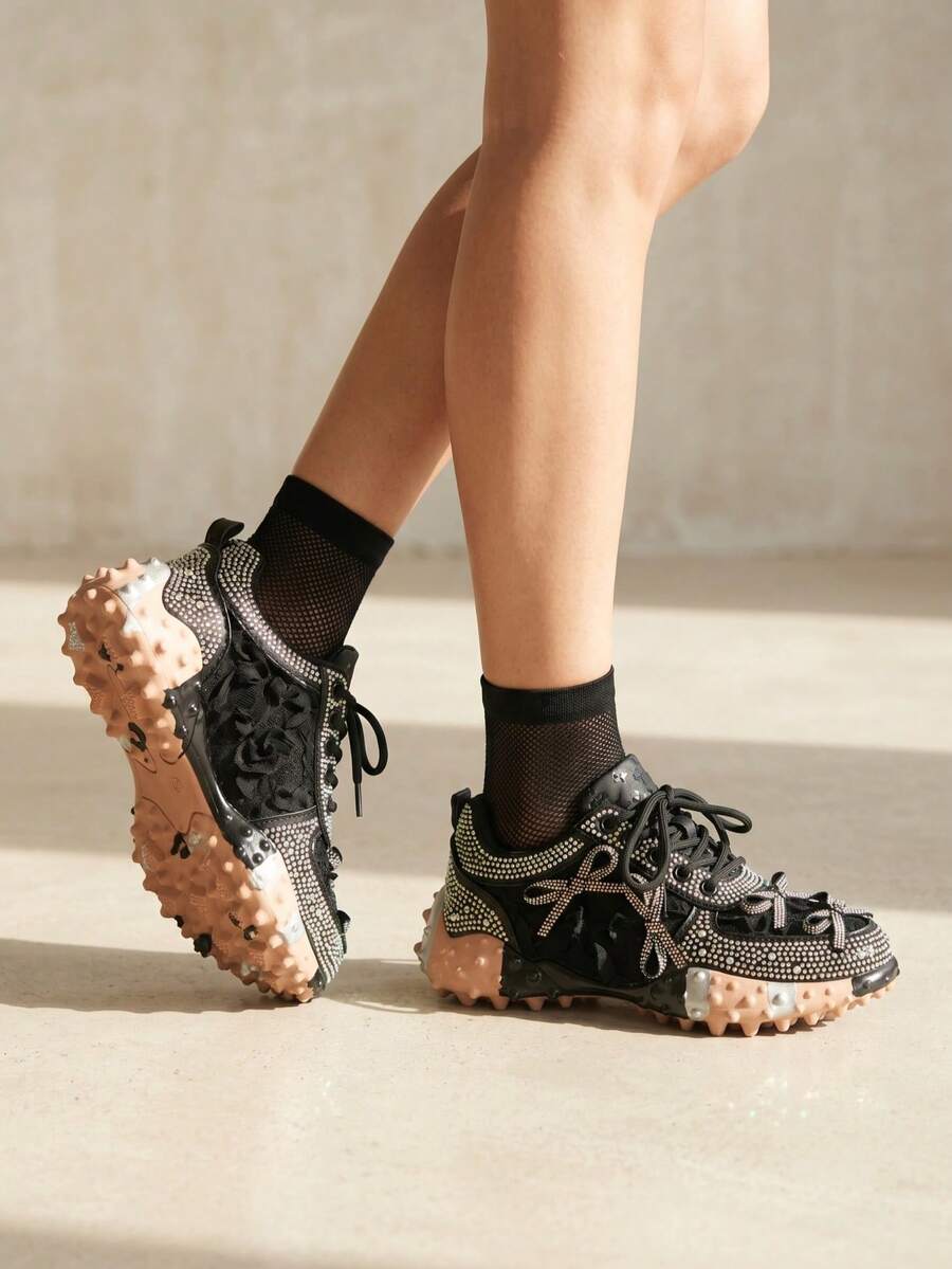 Nuevas zapatillas deportivas con plataforma y lazo completamente enjoyado con diamante de imitación, zapatos casuales de moda y cómodos para el uso diario - Negro - Ver 1