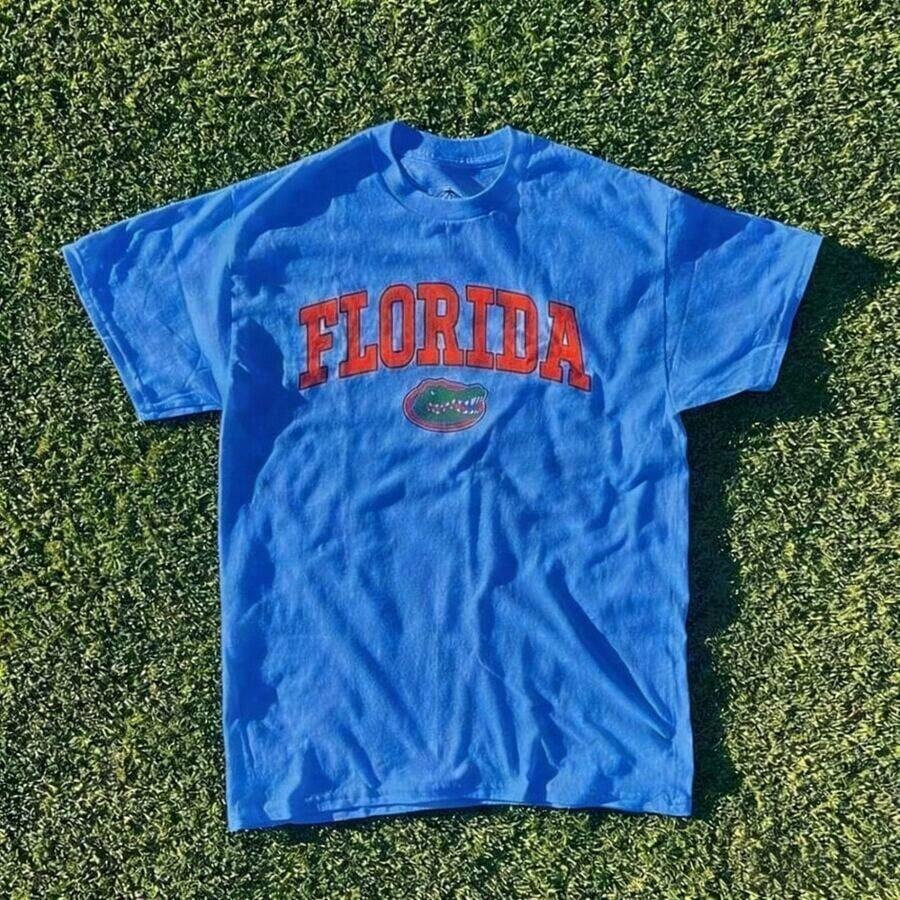 Free Shipping On 2026 Summer New Arrivals Short-Sleeved Graphic Tops, Retro Florida State University Alligator White T-Shirt, Retro Cotton T-Shirt. - 藍色 - 查看 1
