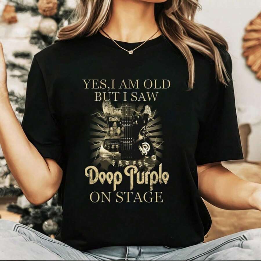 Deep Purple 90s Vintage T-Shirt, Deep Purple On Stage T-Shirt, Deep Purple Fan Gift, Deep Purple Merch, Deep Purple World Tour 2026 ShirtShirt For Wom 100% Cotton Unisex T-Shirt - Comfortable Fit Premium Casual T-Shirt - 黑色 - 查看 1
