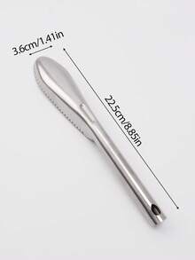 1pc Stainless Steel Fish Scale Scraper, Manual Fish Scaler, Kitchen Fish Descaling Tool, Double-Sided Serrated Quick Descaling, Suitable For Freshwater & Saltwater Fish, One-Piece Easy To Clean And Store, Kitchen Essential - View 2