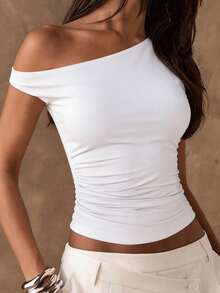 American Spice Girl Style One-Shoulder Short Navel Shirt, Sexy Off-The-Shoulder Pure White T-Shirt, Simple Fashion Dating Party Music Festival Everyday Versatile Y2K. - 白色斜肩上衣 - 查看 1