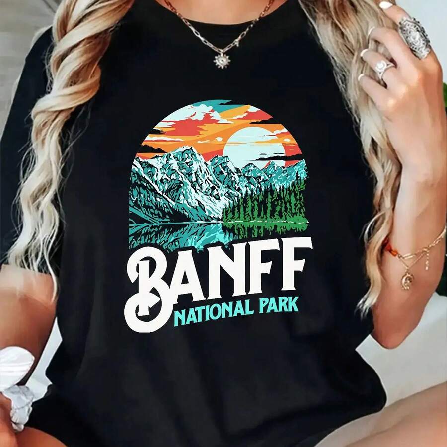 Banff National Park Graphic T-Shirt Fclothes Women - Relaxed Fit Round Neck With Mountain Landscape Clothes, Soft Daily Travel Shirt Fclothes Canadian Rockies Souvenirs, Vacation Style, Breathable Fabric, Nature Lover's Keepsake Apparel - 黑色 - 查看 1