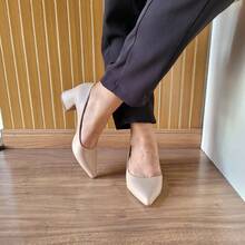 Women's Pump With 5cm Block Heel, Comfortable And Elegant For Work - Milithy Footwear - 杏仁 - 查看 2