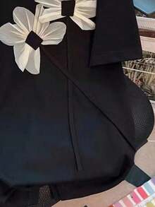 Envío gratis, entrega local enéxico, entrega en 4 días. Camiseta gráfica casual ajustada de jacquard negro cómoda para mujer de talla. - Negro - Ver 2